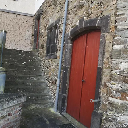 Little Rhine View Chateau - Eg