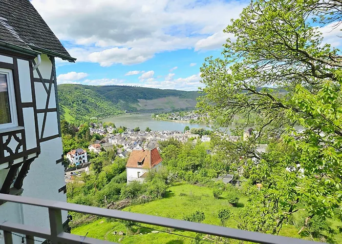 公寓 Little Rhine View Chateau - Eg *